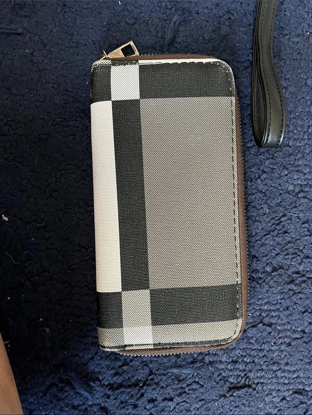 Gray Plaid Tote Bag Set with Matching Accessories